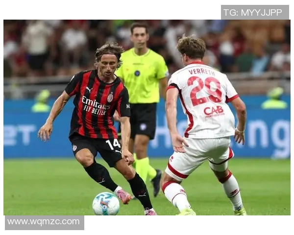 米兰锋线改头换面!引援三大热门前锋候选揭秘 米兰锋线改头换面!引援三大热门前锋候选揭秘